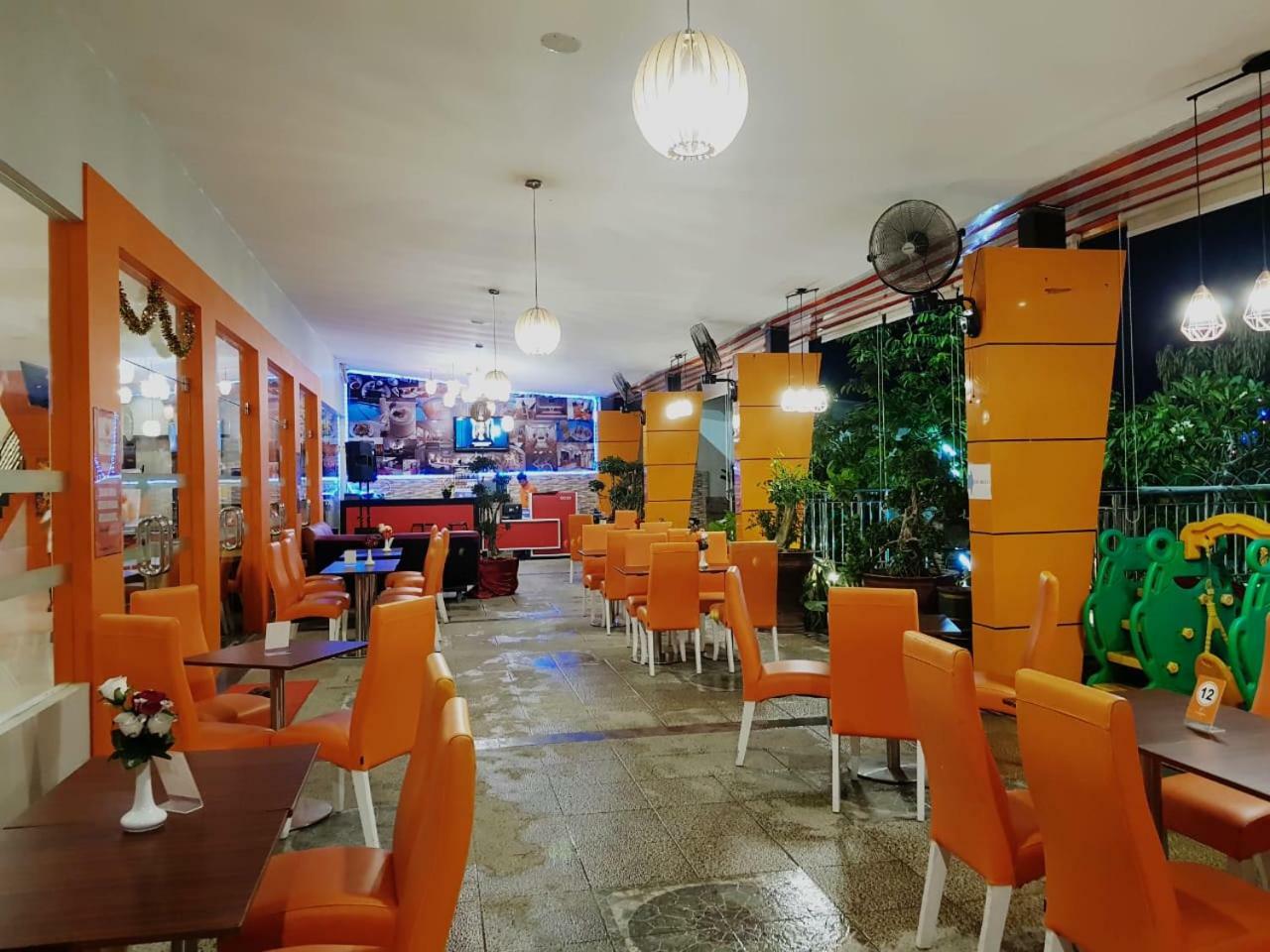 Fortune Front One Hotel קנדרי מראה חיצוני תמונה