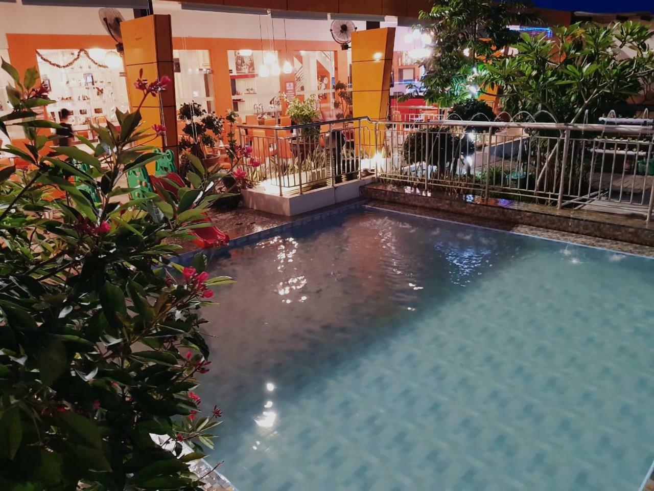 Fortune Front One Hotel קנדרי מראה חיצוני תמונה