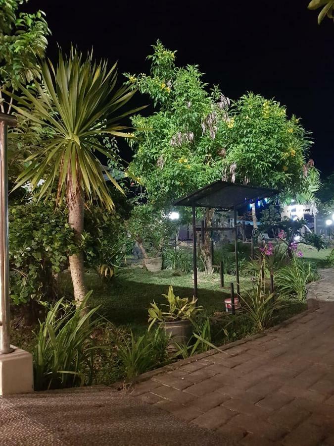 Fortune Front One Hotel קנדרי מראה חיצוני תמונה