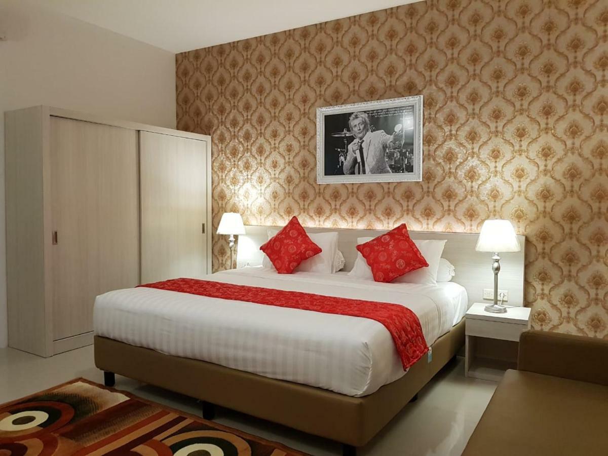 Fortune Front One Hotel קנדרי מראה חיצוני תמונה