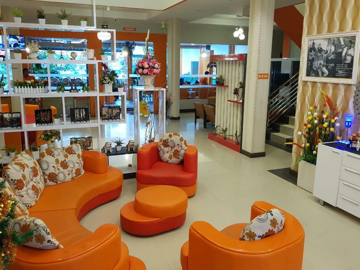 Fortune Front One Hotel קנדרי מראה חיצוני תמונה