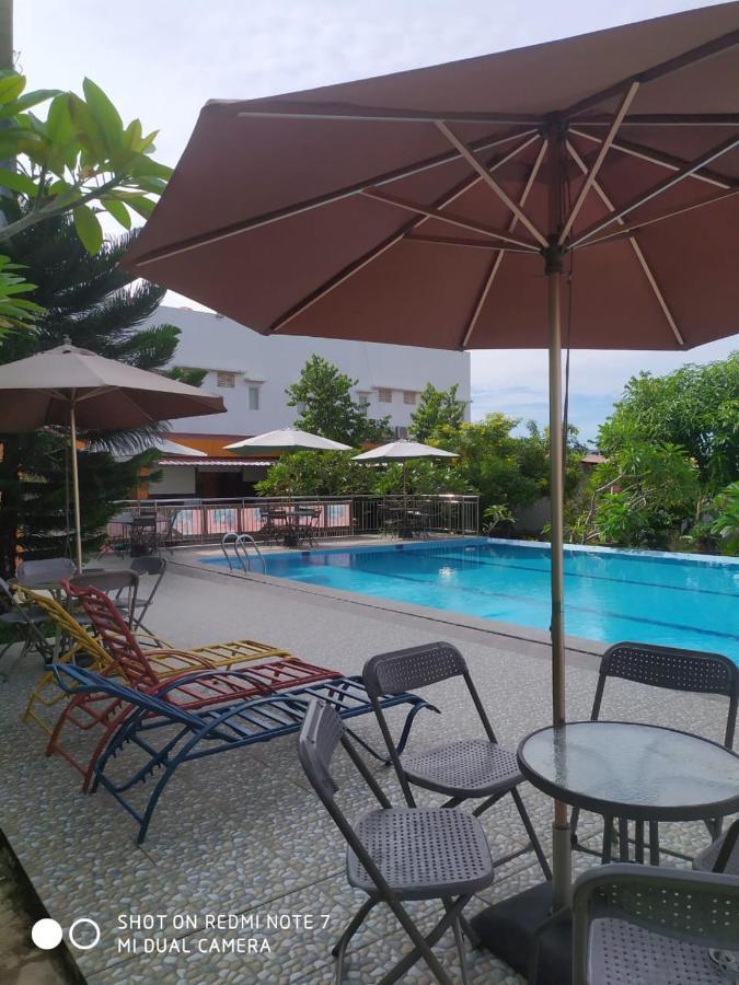 Fortune Front One Hotel קנדרי מראה חיצוני תמונה